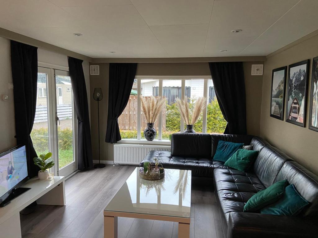 Luxe Chalet 146 Putten Bagian luar foto