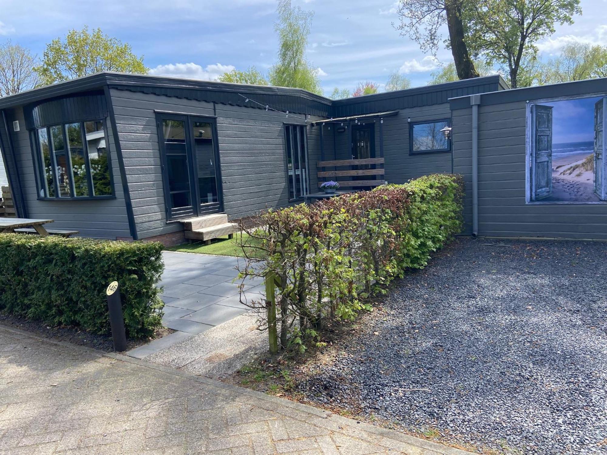 Luxe Chalet 146 Putten Bagian luar foto